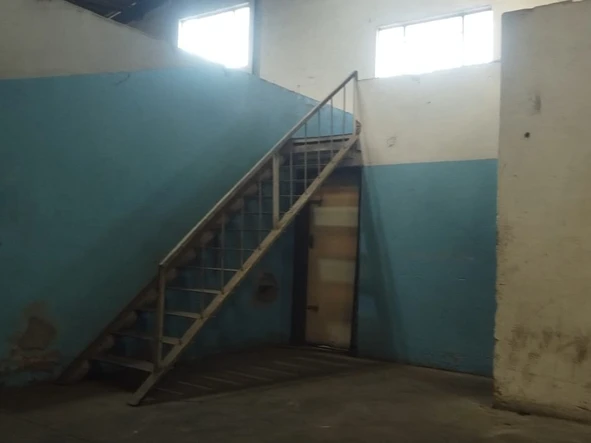 Warehouse & Factory
