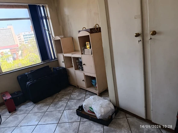3 Bedroom Flat & Apartment
