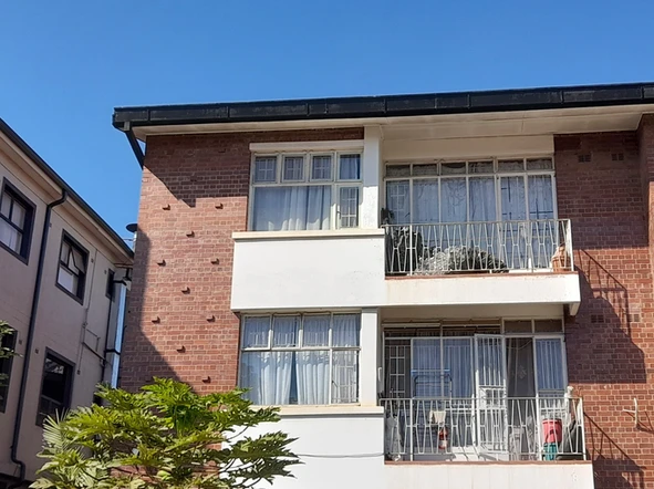 Flat To Let