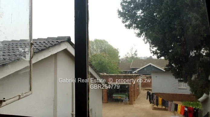  Grand 5-Bed double storey house near CBD.