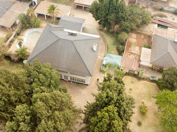 5 Bedroom House