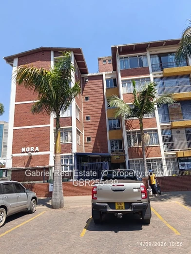 3-Bed Apartment in Harare CBD . Very ideal for  commercial and residential use.  