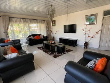 4 Unit Townhouse Complex
