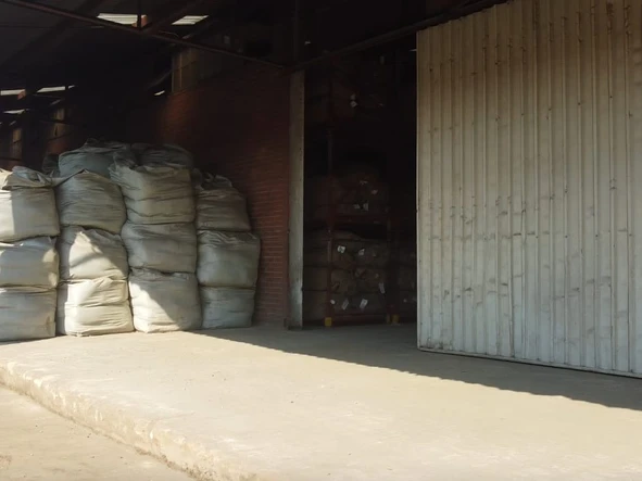 Warehouse & Factory