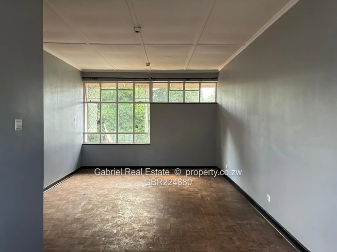 Charming One-Bedroom Flat in Avondale