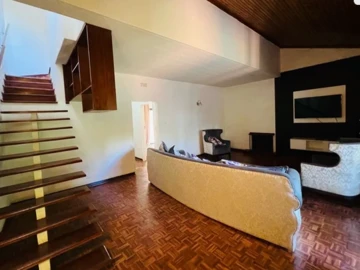 3 Bedroom Flat & Apartment