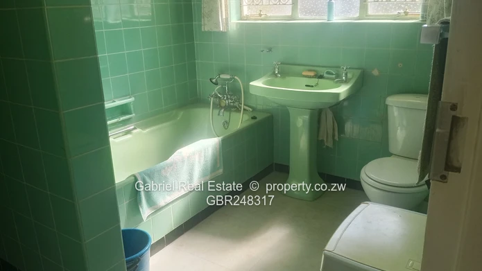 3 Bedroomed House For Sale - Urgent Sale