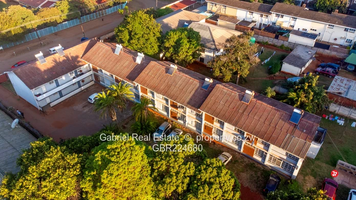 Charming One-Bedroom Flat in Avondale