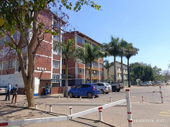 3 Bedroom Flat & Apartment