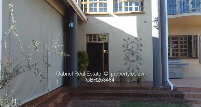 Experience Secured Luxurious Lifestyle !!