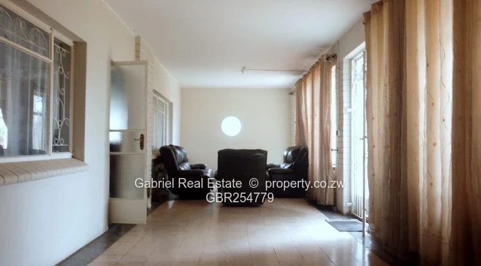  Grand 5-Bed double storey house near CBD.