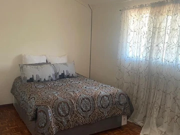 3 Bedroom Flat & Apartment