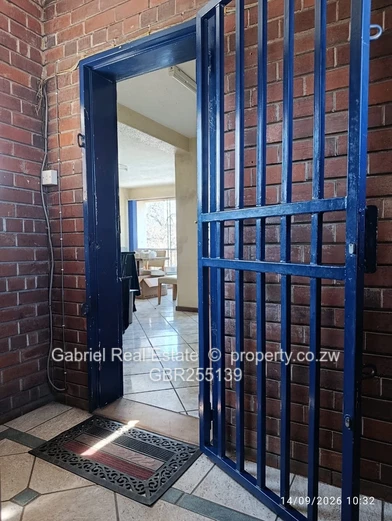 3-Bed Apartment in Harare CBD . Very ideal for  commercial and residential use.  
