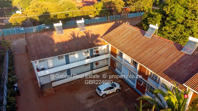 Charming One-Bedroom Flat in Avondale