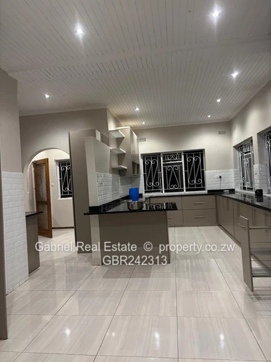 Highlands House to let 