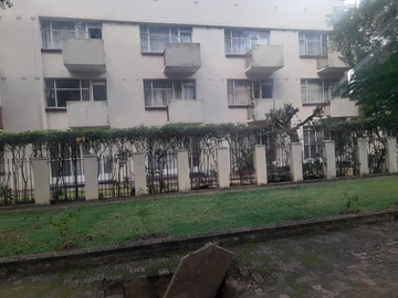 Flat To Let