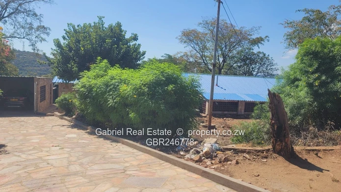 4 Bedroomed House For Sale